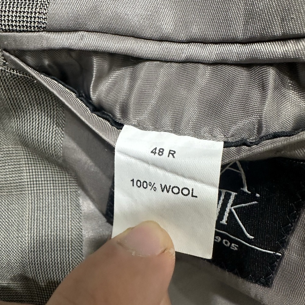 Jos. A. Bank Gray Check Wool Men's Blazer 48 Regular Single-Breasted Two-Button - Picture 6 of 15